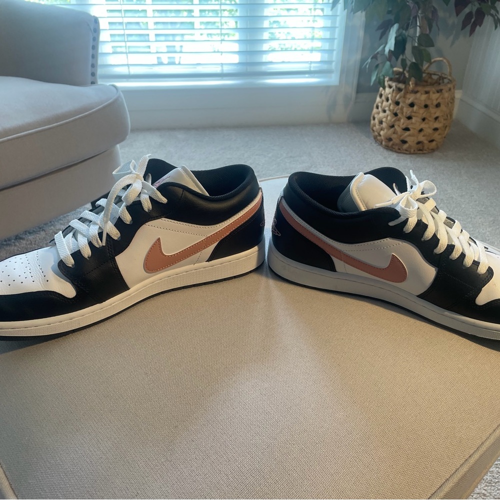 Nike Air Jordan 1 Low Men's - Black/White/rust Pink Swoosh. Perfect 4 prom - Picture 3 of 11